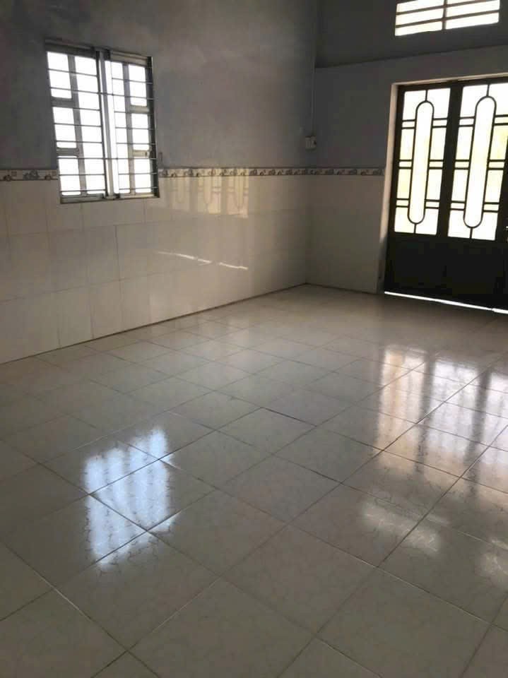 Bán nhà cấp 4 xã Nhựt Chánh dt 227m2 thổ cư 3pn,2wc giá 1,75 tỷ 7