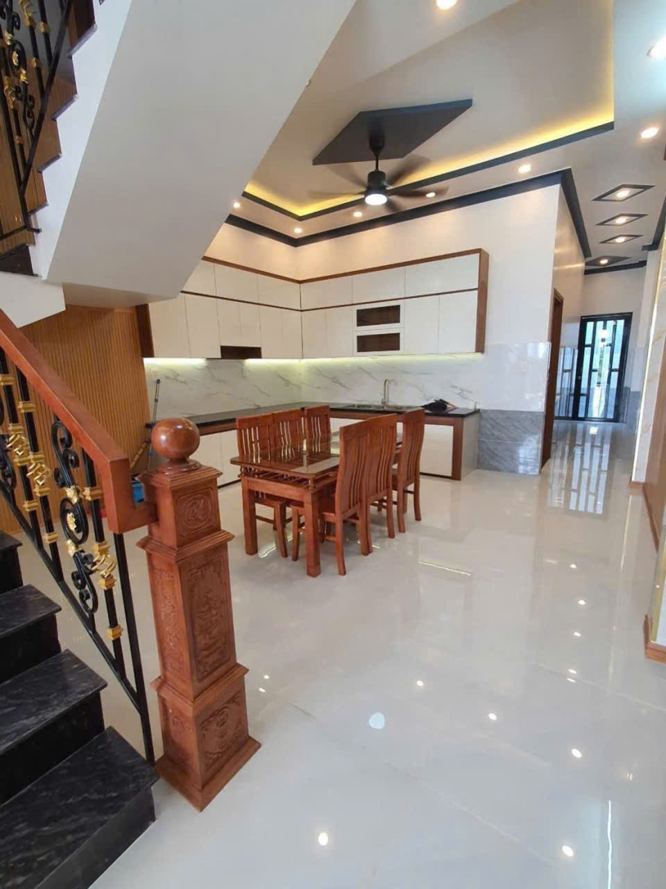 Bán nhà mới xây đường beton oto xã Đức Hòa Hạ dt 125m2 1 lầu 3pn,3wc giá 2,95 tỷ 6