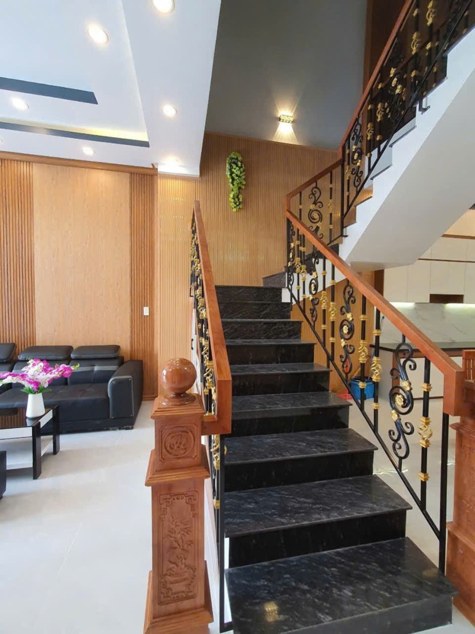 Bán nhà mới xây đường beton oto xã Đức Hòa Hạ dt 125m2 1 lầu 3pn,3wc giá 2,95 tỷ 9
