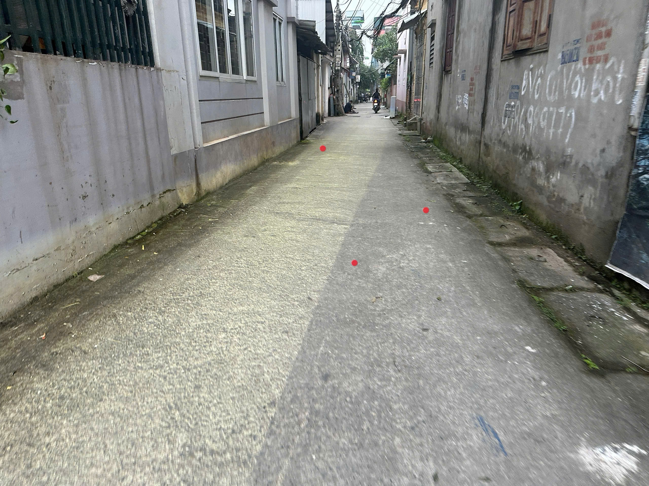 BÁN ĐẤT DƯƠNG ĐỨC HIỀN DT 65M2 VÀI BƯỚC RA CHỢ DÂN SINH TRƯỜNG HỌC VUÔNG VẮN GIÁ HƠN 2 TỶ 2