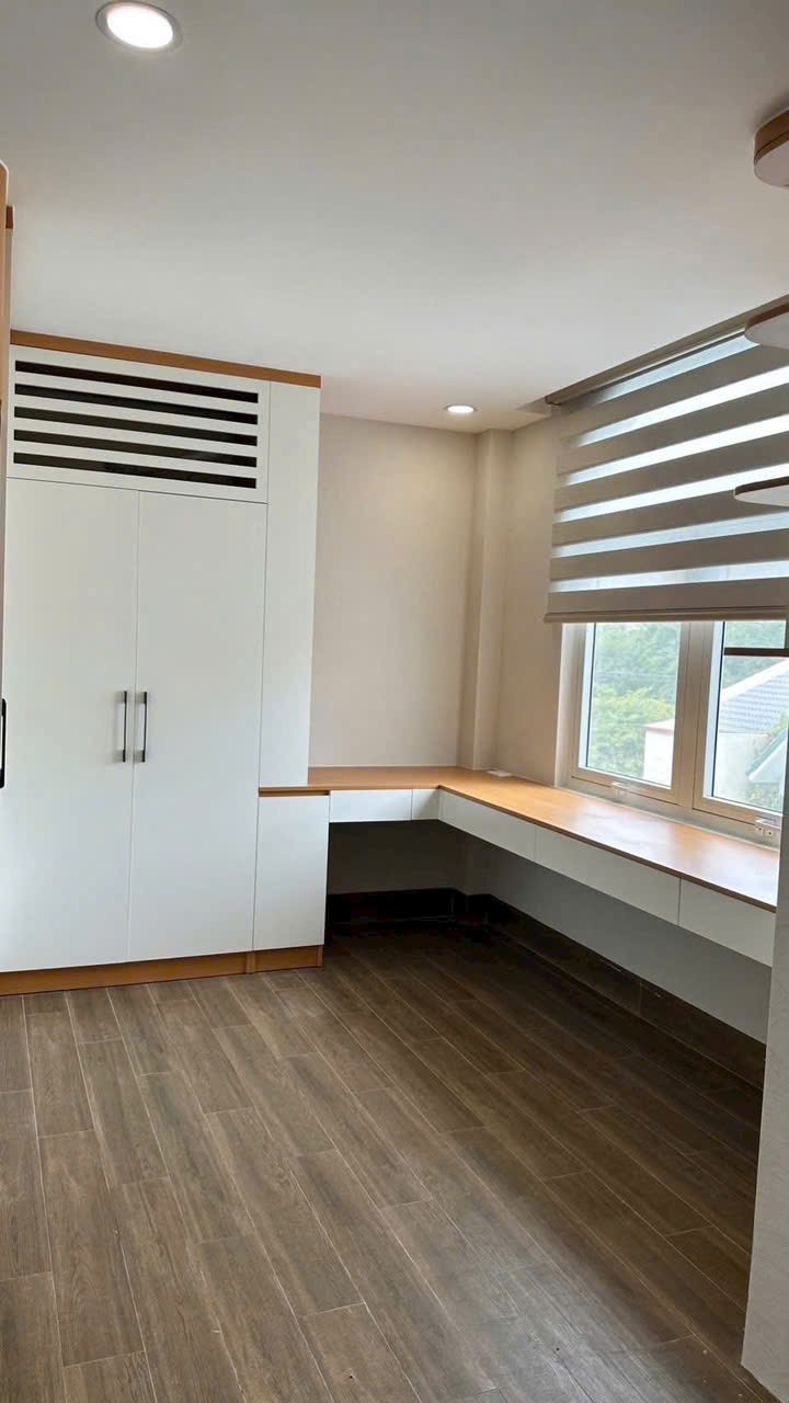 Cần bán Nhà mặt tiền Phường Phước Long B, Quận 9, Diện tích 54m², Giá 7.9 Tỷ 7