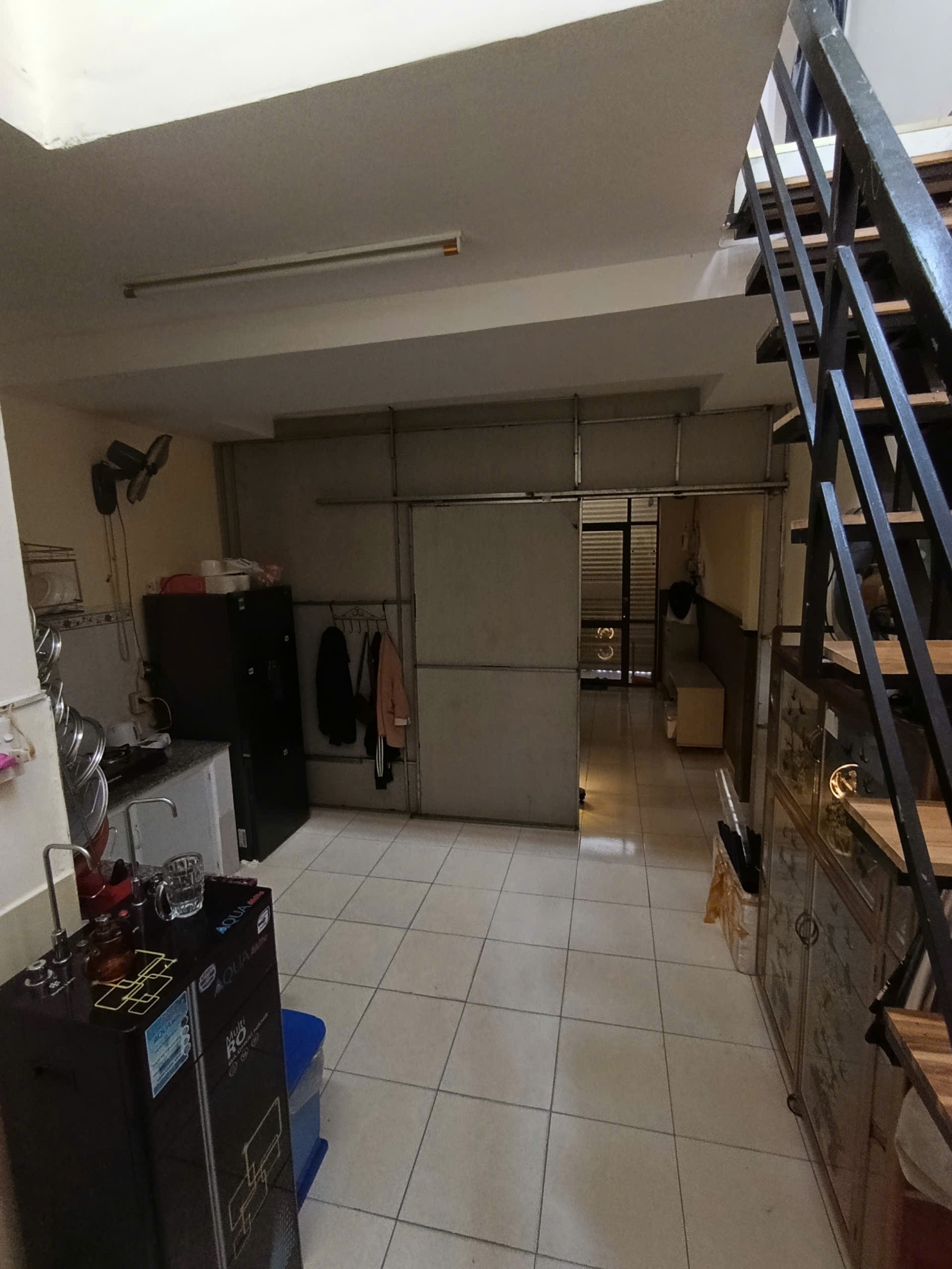 Bán nhà mặt tiền kinh doanh đường số 13, Bình Hưng Hòa dt 104m2 , 1 lầu , 2pn, 2wc giá 9,38 tỷ 4