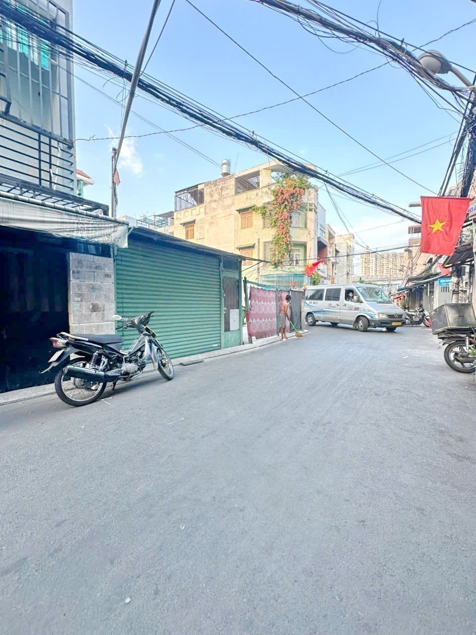 Nhà 2 tầng hẻm xe hơi 95/103 Lê Văn Lương Quận 7 6