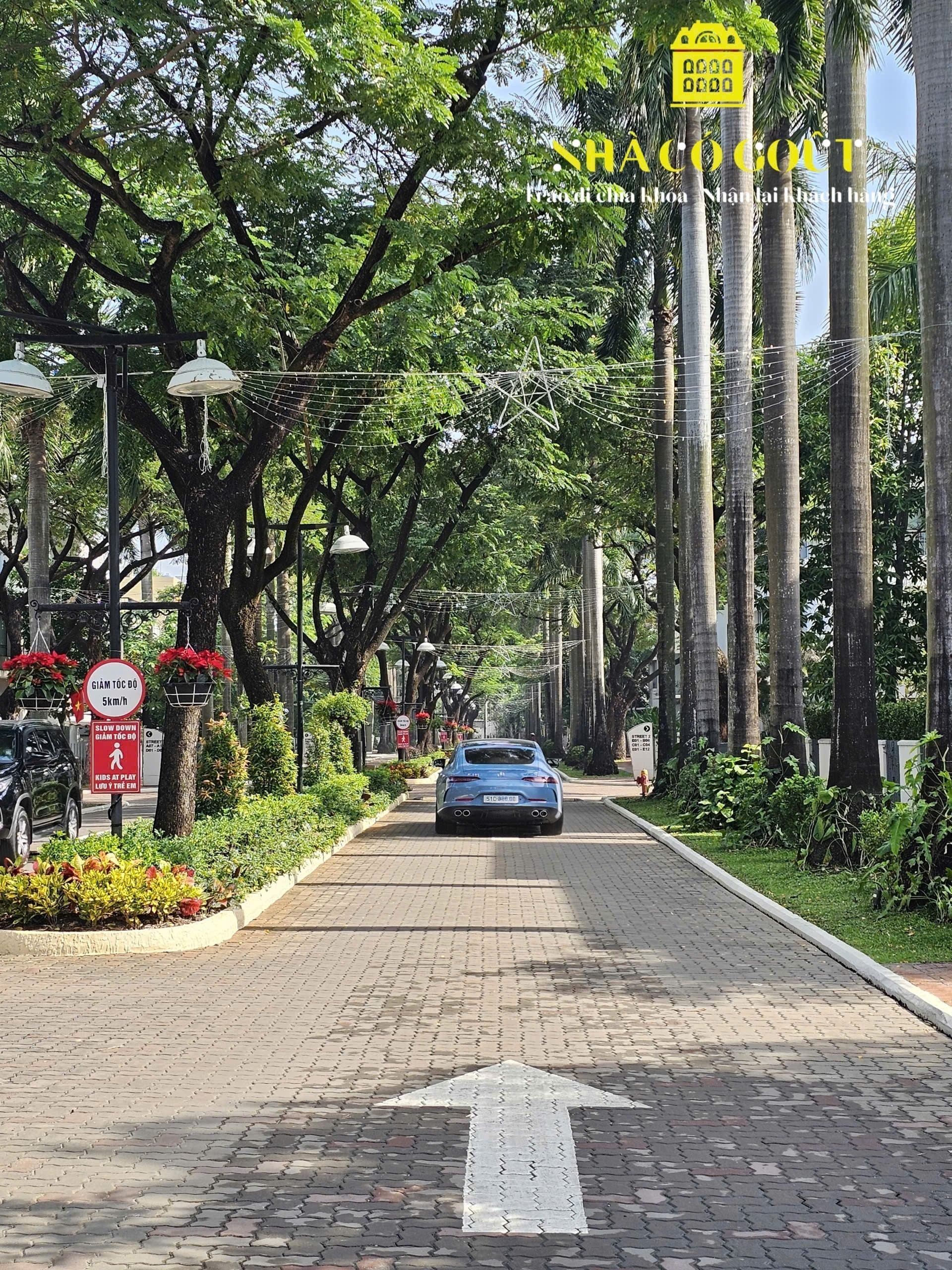 Cho thuê Biệt thự Phường An Phú, Quận 2, Diện tích 450m², Giá Thương lượng 12