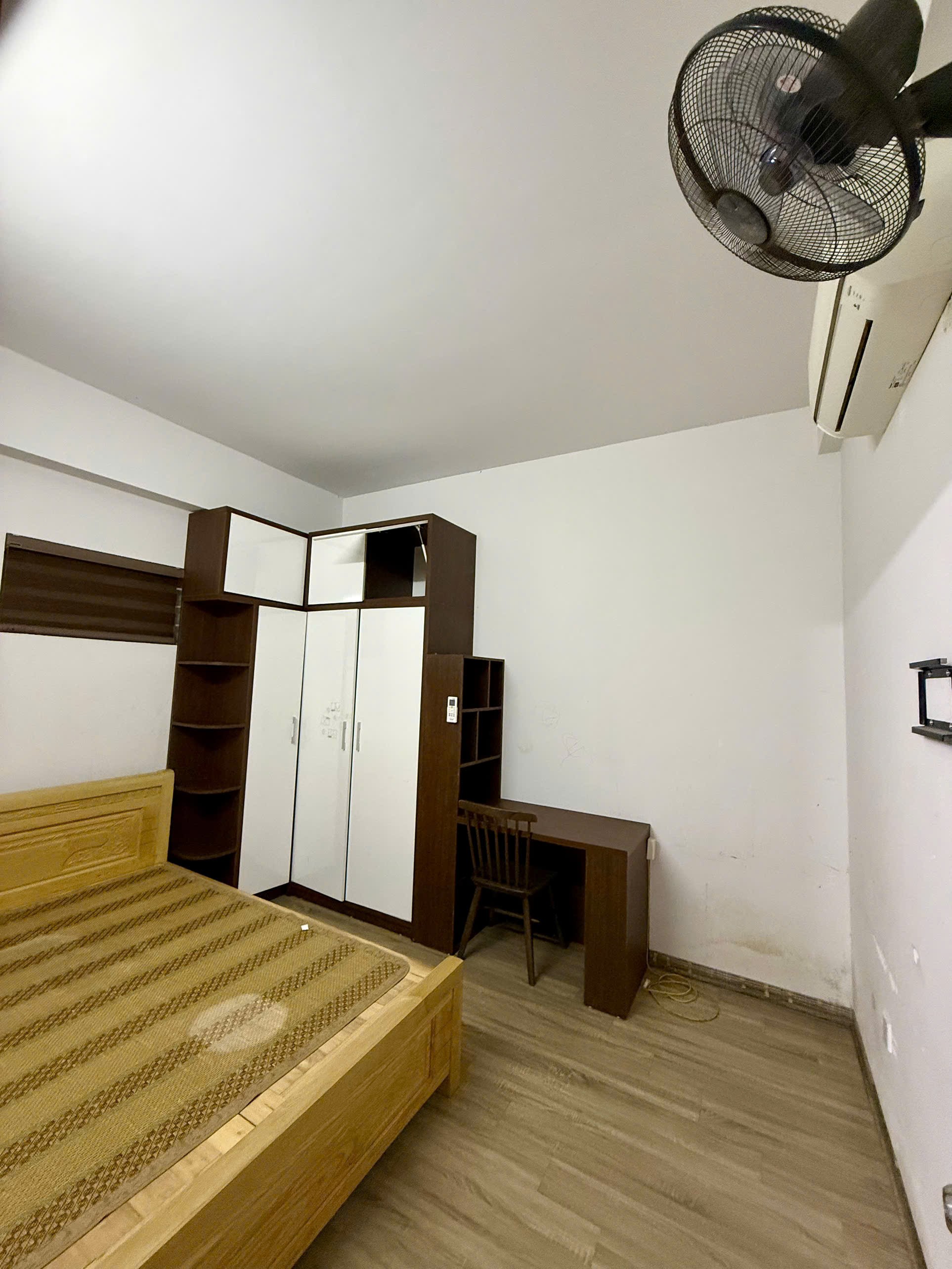 Chính chủ cần bán căn hộ 70m2, 2Pn tại KĐT Thanh Hà-Hà Đông 6