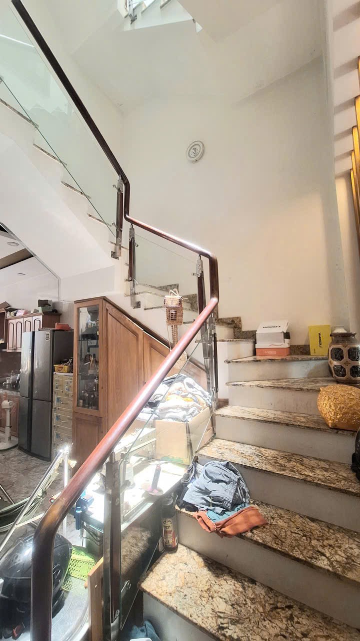 Cần bán Nhà mặt tiền Phường Phước Bình, Quận 9, Diện tích 108m², Giá 12 Tỷ 5