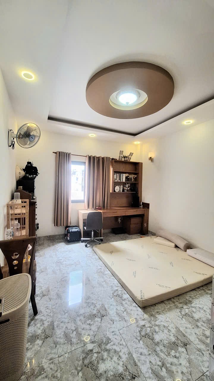 Cần bán Nhà mặt tiền Phường Phước Bình, Quận 9, Diện tích 108m², Giá 12 Tỷ 4