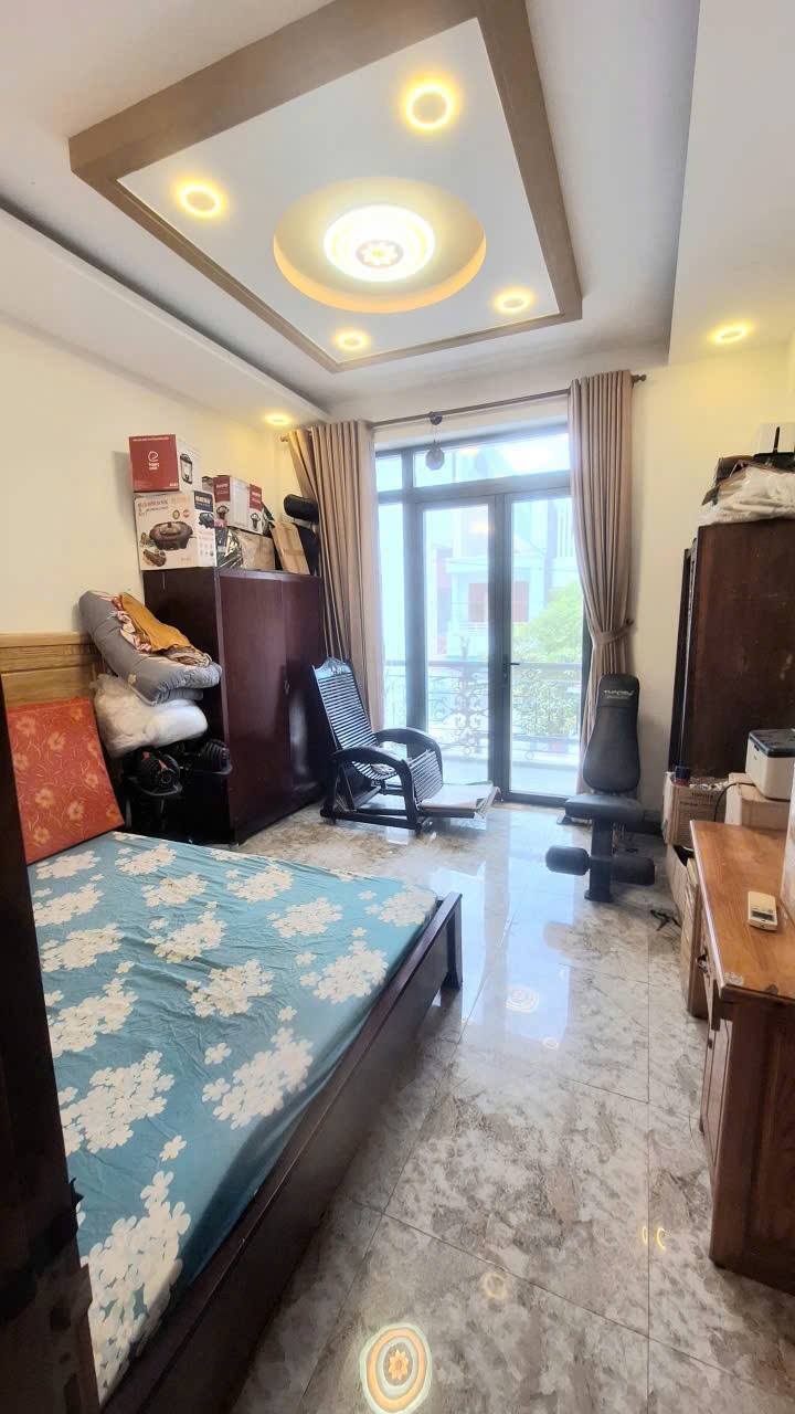 Cần bán Nhà mặt tiền Phường Phước Bình, Quận 9, Diện tích 108m², Giá 12 Tỷ 2