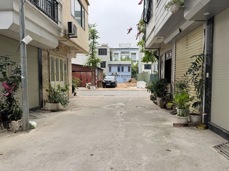 Đất vàng TĐC Ngọc Thụy: 30m2 vuông vức, cạnh trường Việt Pháp, hạ tầng đỉnh cao 7