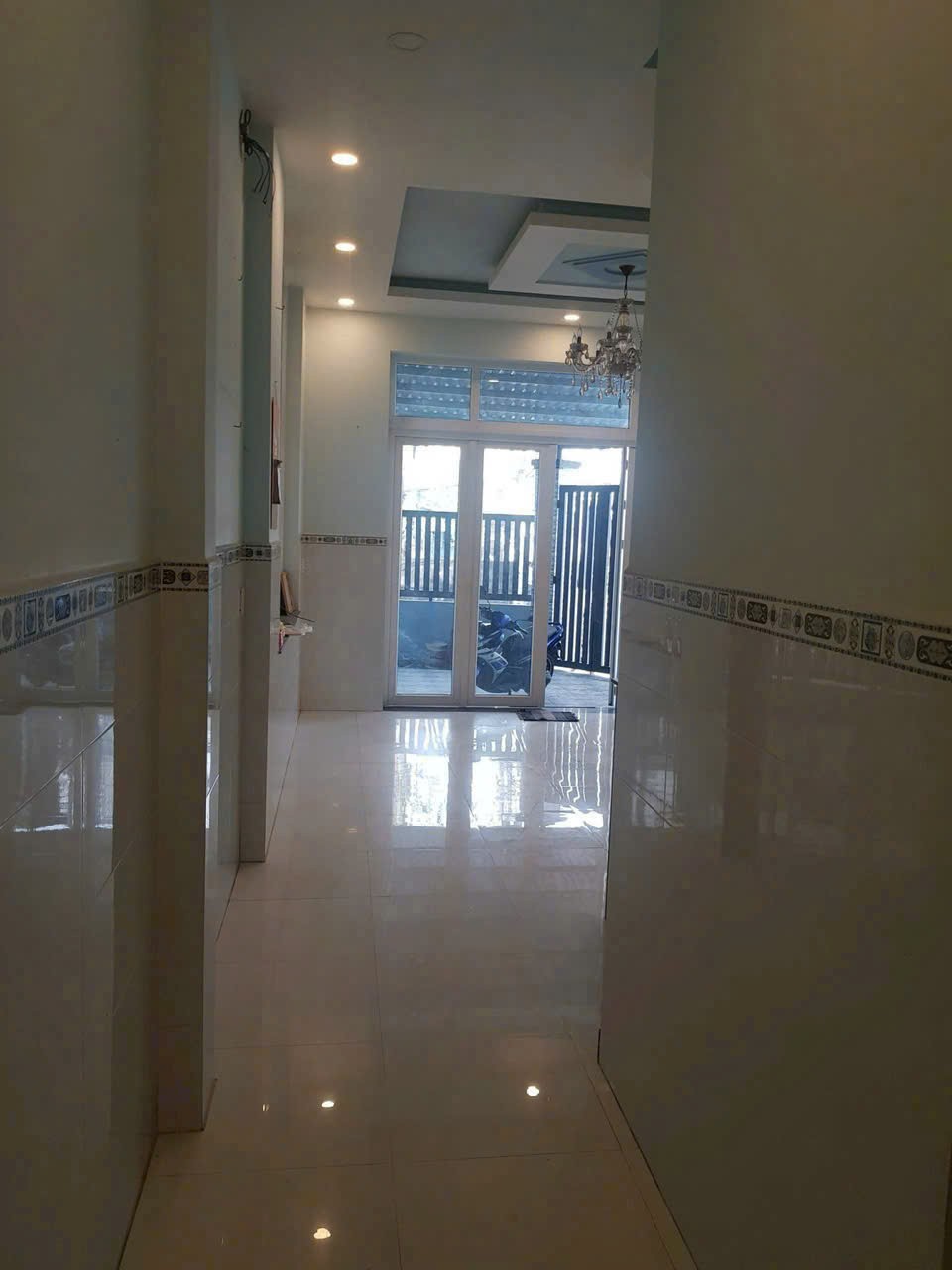 Bán nhà góc 2mt khu phố Ông Nhiêu , p Long Trường,q9 ,dt 110m2 , 2 lầu, 4pn,4wc giá 6,5 tỷ 2