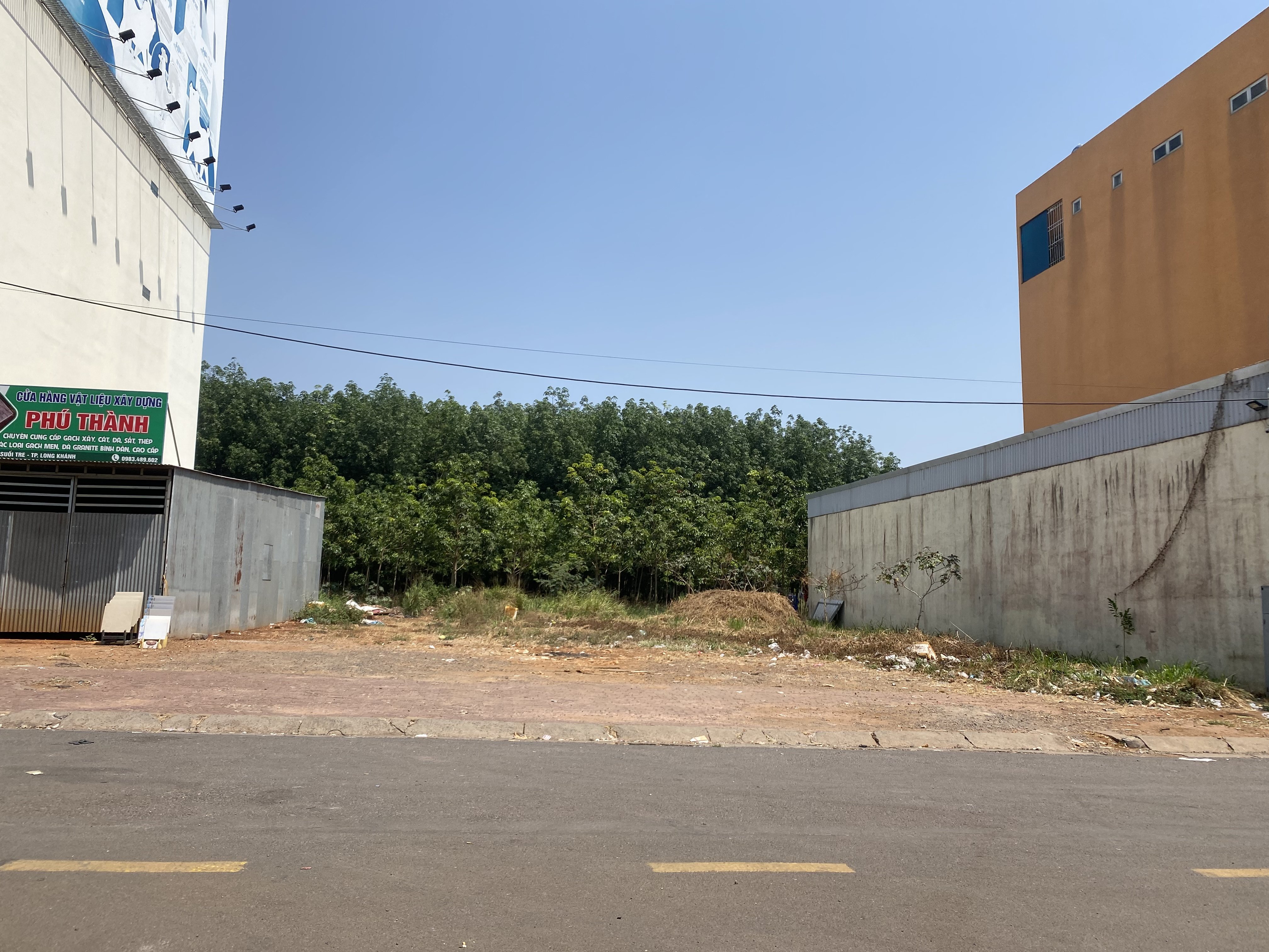 Bán đất mặt tiền QL1 phường Suối Tre 1