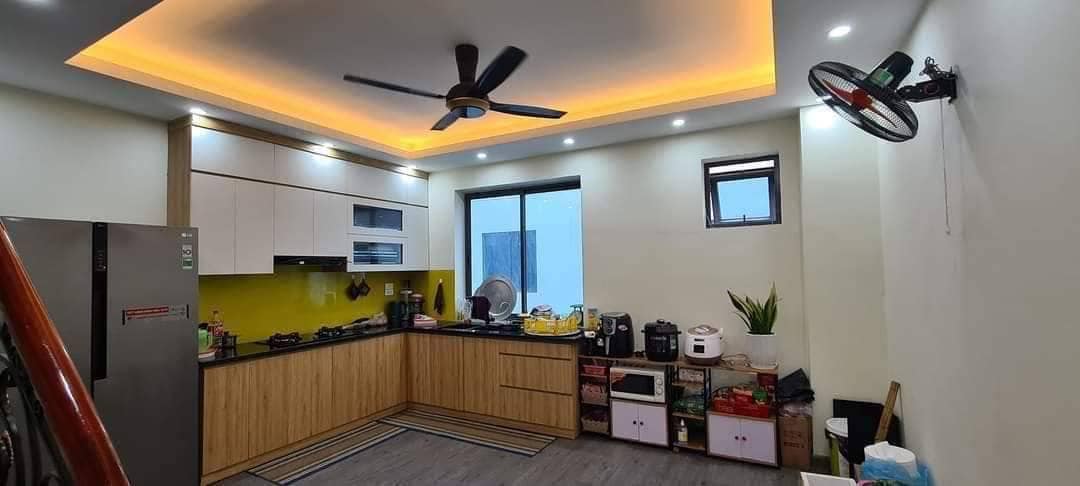 Bán Shophouse 70m2X5T KIẾN HƯNG LUXURY- Ô Tô đỗ cửa- KD các loại- Sẵn Sổ- Nhỉnh 9 tỷ