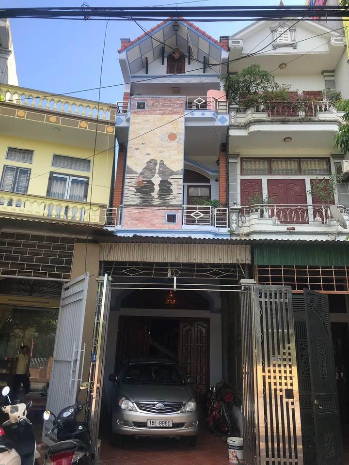 Chính chủ bán nhà 3 tầng 105m2 tại thị trấn Trới, Hoành Bồ, Quảng Ninh.