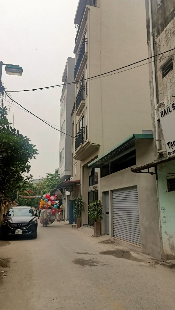 BÁN NHÀ XUÂN PHƯƠNG 3 TỶ 4 38M2, 5 TẦNG Ô TÔ TRÁNH TRƯỚC CỔNG, SÁT PHỐ