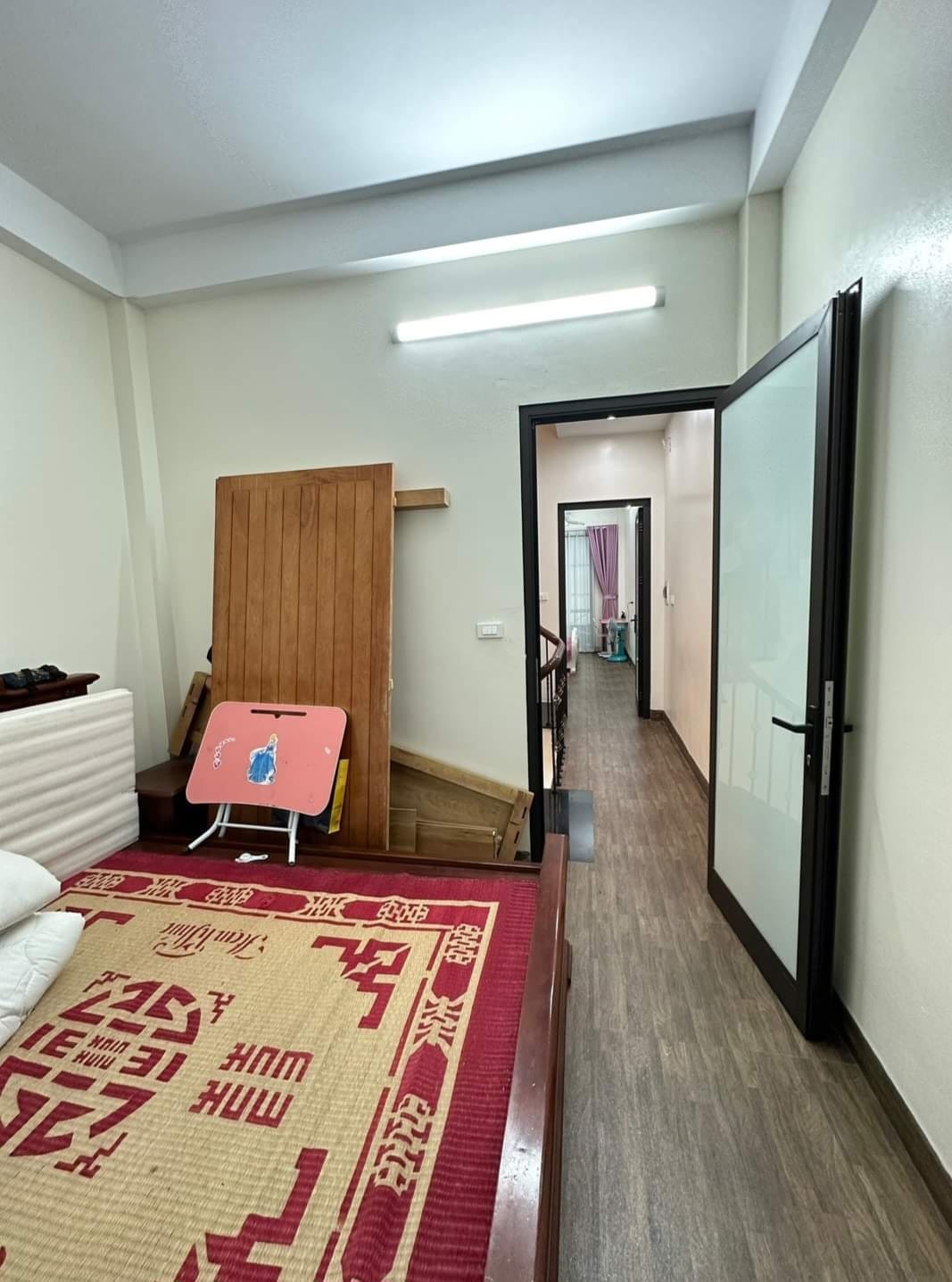 Chuyển Việc, Bán Nhà Nguyễn Văn Cừ, Long Biên 36m2, 5T chỉ 3,65 tỷ (Gần Cầu Chương Dương) 2