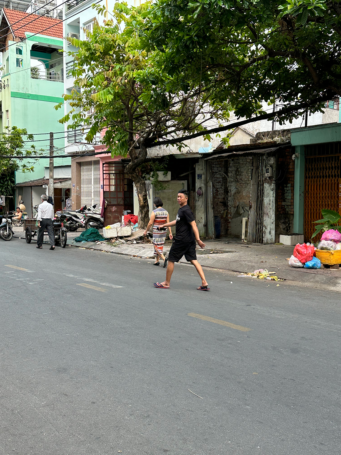 Bán nhà 92.5m2 yên tĩnh, đắc địa, chính chủ tại Quận Tân Phú giá chỉ 15 tỷ thương lượng 2