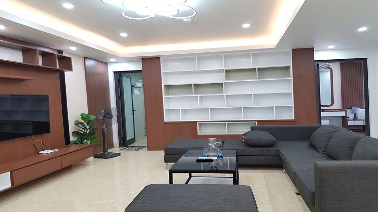 Cho thuê Căn hộ chung cư đường Lạc Long Quân, Phường Xuân La, Diện tích 100m², Giá 18.9 Triệu/tháng 2