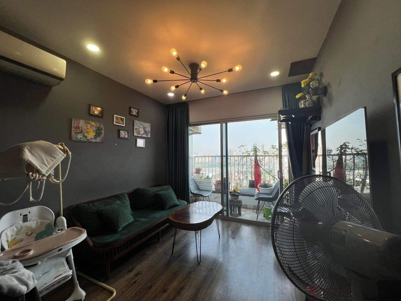 Giá siêu hot chỉ 3.1Tỷ có ngay căn Ecolife Capitol SĐCC, full nội thất, view đẹp, 3