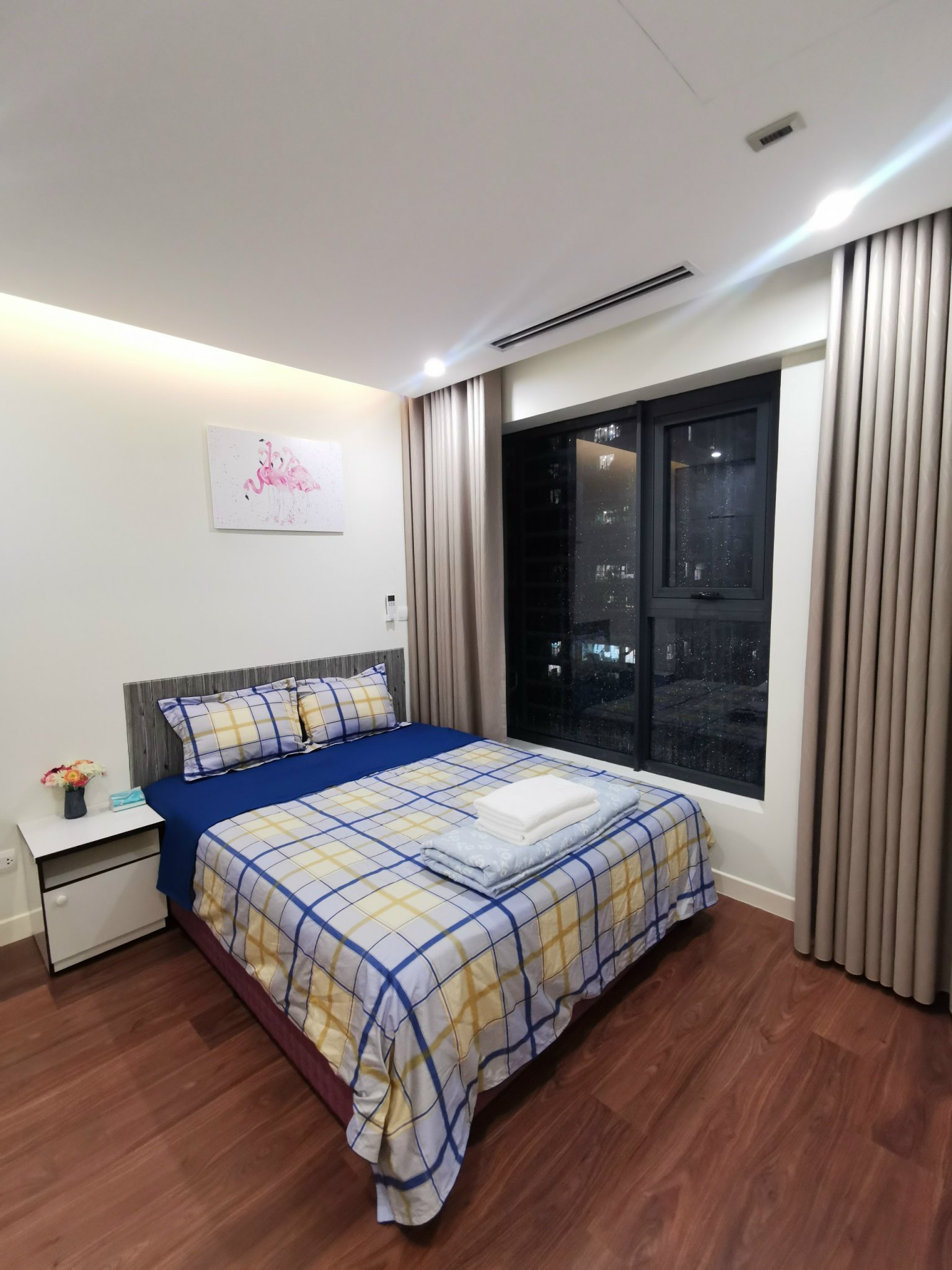 Cần bán nhanh căn 2PN, 93m,full đồ, toà D Imperia Garden, view nội khu, giá tốt 2