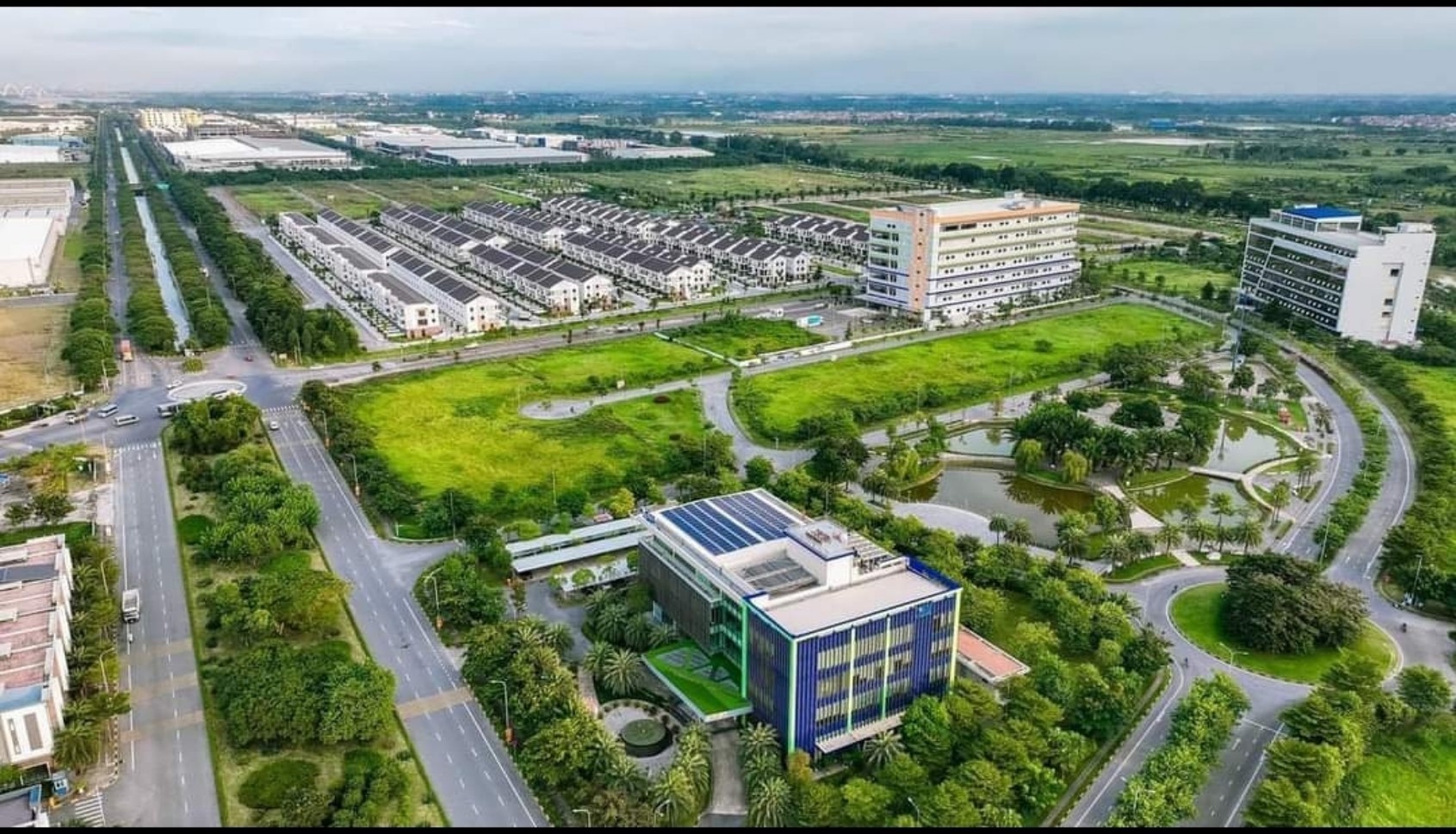 102, cơ hội cuối cùng sở hữu biệt thự vườn 180m2, gần Ecopark, Vinhome Riverside giá chỉ 9 tỉ 3