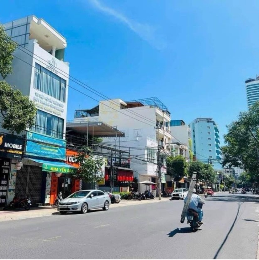 Cần bán Nhà mặt tiền Phường Phước Hòa, Nha Trang, Diện tích 129m², Giá 24.5 Tỷ