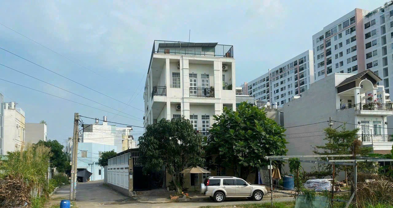 Cần bán Nhà mặt tiền Phường Linh Đông, Thủ Đức, Diện tích 200m², Giá 17.500.000.000 Tỷ 3