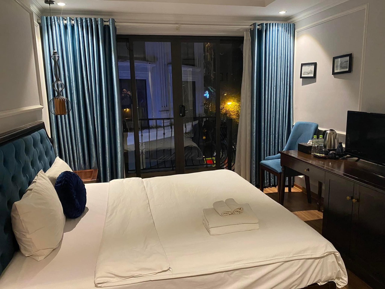 Hotel&Spa 10 Tầng Mã Mây  20P Kinh Doanh 90 Tỷ - Nhà Đẹp Thang Máy