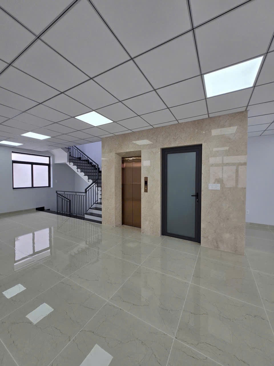 Cho thuê Nhà mặt tiền Phường Hiệp Bình Phước, Thủ Đức, Diện tích 180m², Giá 65 Triệu/tháng 7