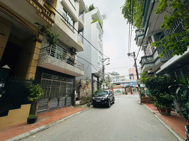PHÂN LÔ NGHĨA ĐÔ CẦU GIẤY - NHÀ ĐẸP THOÁNG Ở THÍCH - TIỆN ÍCH BẠT NGÀN - THÔNG SỐ VÀNG -56M2 X 5