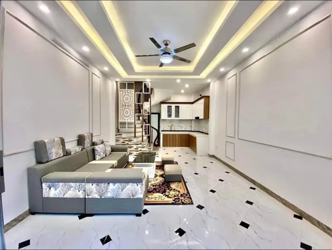 Bán Nhà Đẹp Đại Mỗ, Nam Từ Liêm 35M 5 Tâng, chỉ 50m đường ô tô, kinh doanh sầm uất