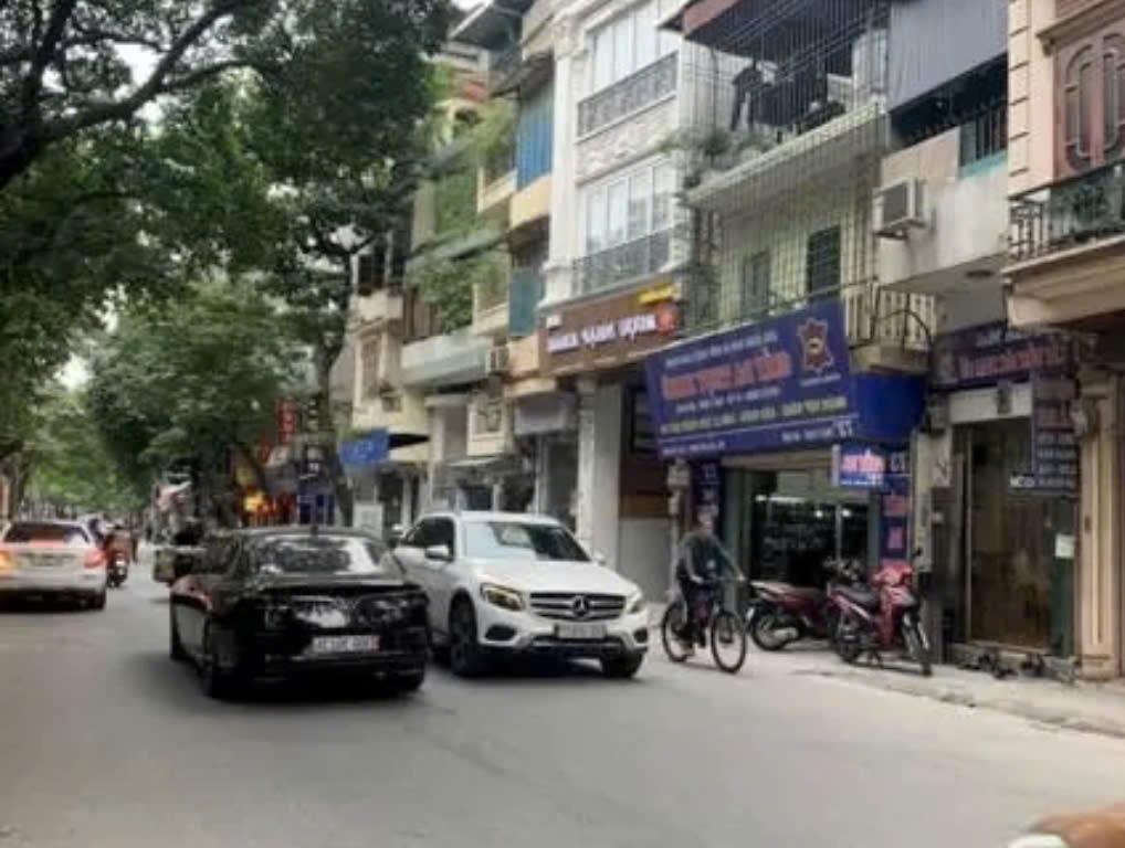 BÁN NHÀ MẶT PHỐ THỤY KHUÊ – MẶT TIỀN KINH DOANH 4.2M – GIÁ CHỈ NHỈNH 9 TỶ!