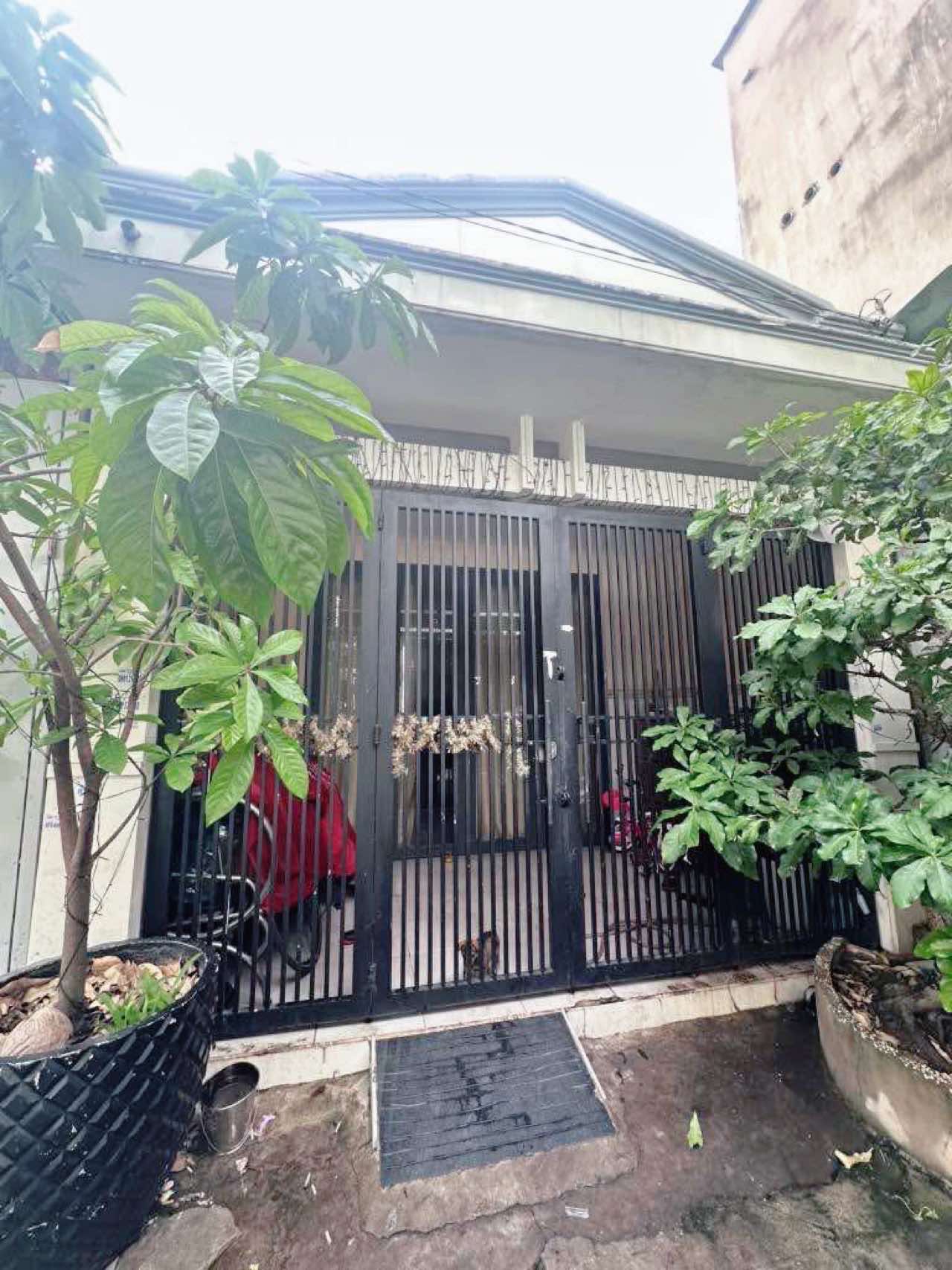 Nhà cấp 4 — 80m2 ( 4,3x19 ) Trung Mỹ Tây 13 Q12 , liền kề chung cư Tô Ký , 3 tỷ nhỉnh 0932030061