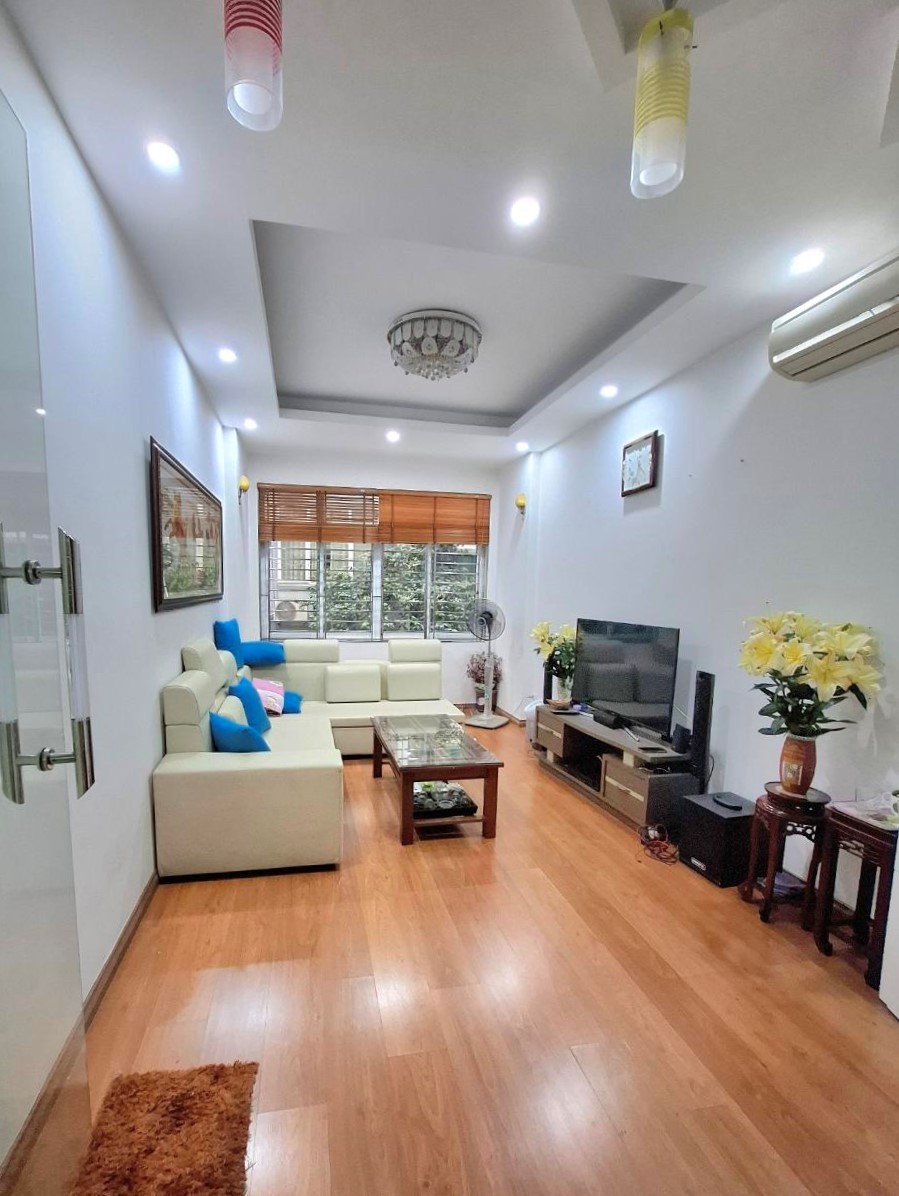 BÁN NHÀ NGUYỄN HỮU THỌ, HOÀNG MAI, PHÂN LÔ , Ô TÔ VÀO NHÀ, VỈA HÈ  RỘNG, 47M2, 14.5 TỶ(CTL)
