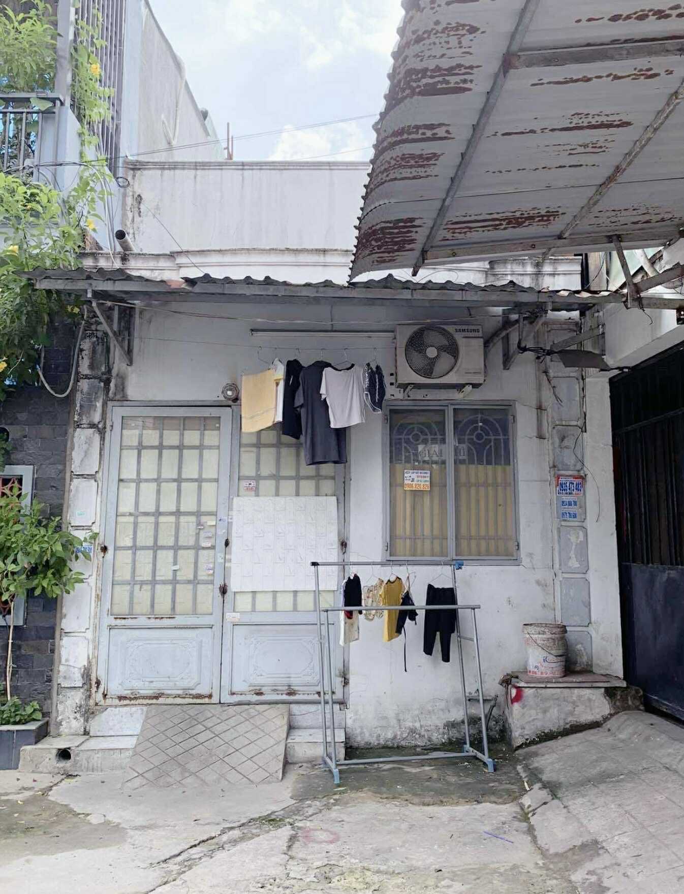 Nhà cấp 4 có lửng 40m2 (4*11) Lê Văn Khương Q12 , hẻm 4m , ngay chợ Thiếc , 3 tỷ nhỉnh 0932030061