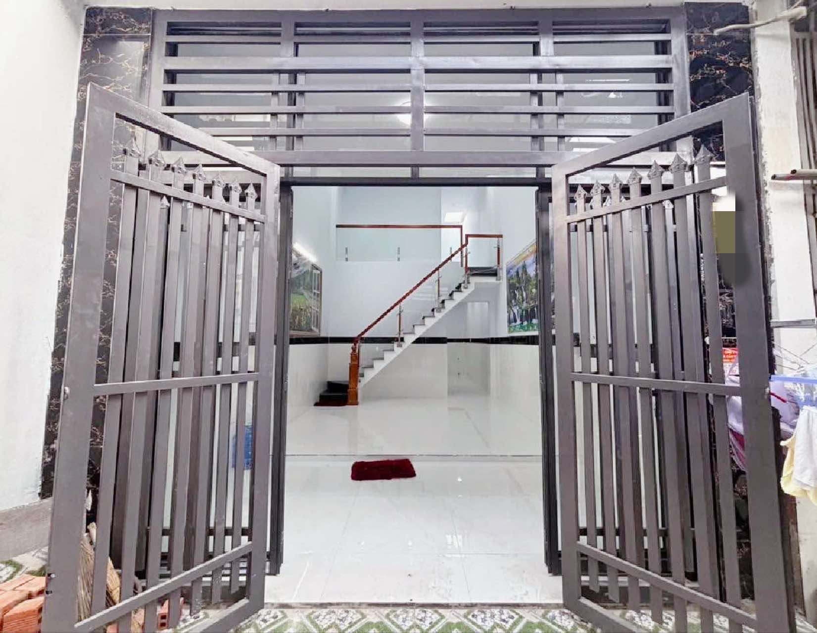 Nhà cấp 4 có lửng 45m2 Hiệp Thành 13 Q12 , hẻm 3 gác , liền kề Ngã 3 Đông Quang - 3,2ty 0932030061