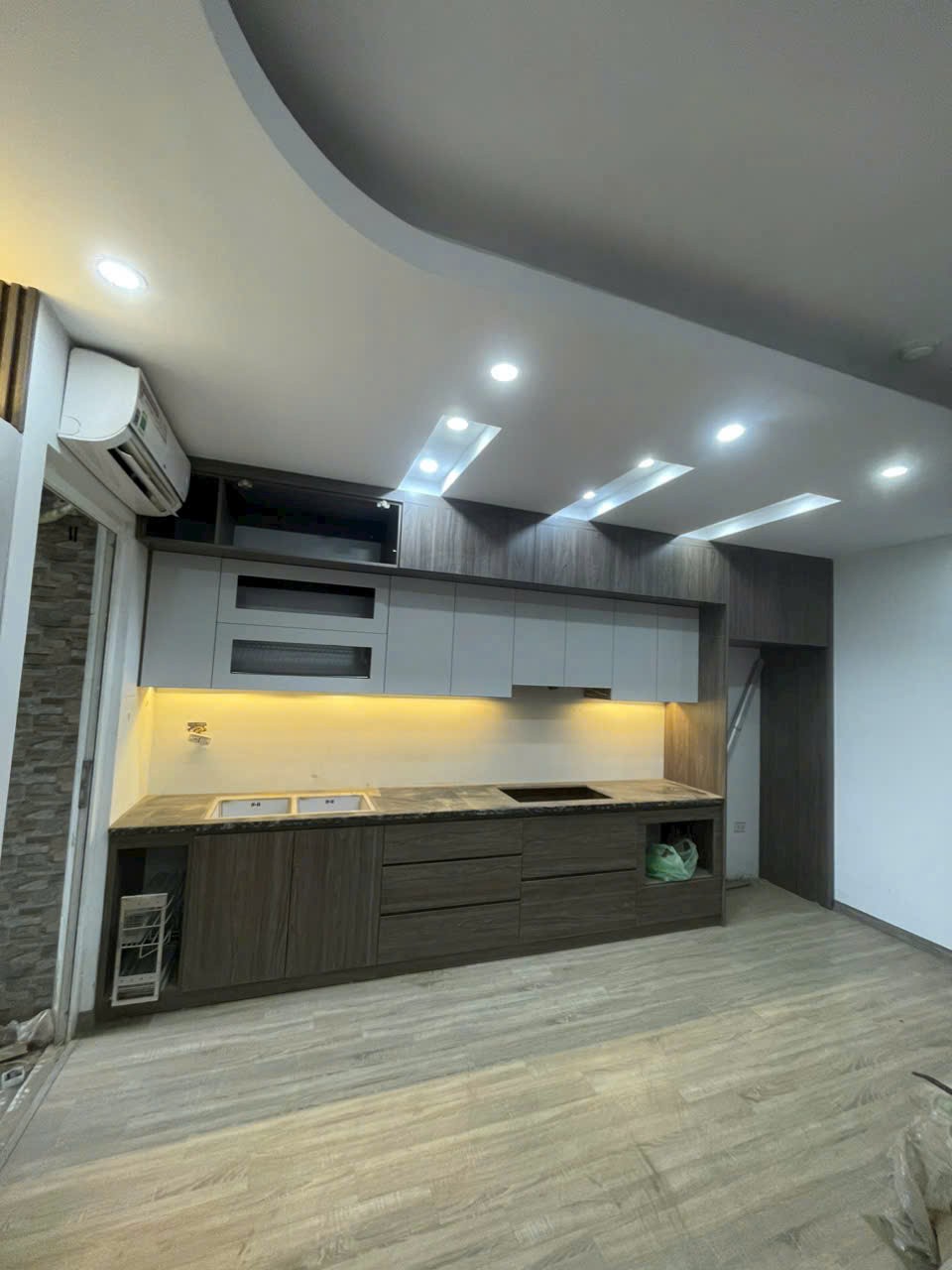 Chính chủ bán căn hộ góc 3 ngủ – View hồ cực đẹp – Full nội thất mới tại KĐT Thanh Hà Cienco 5