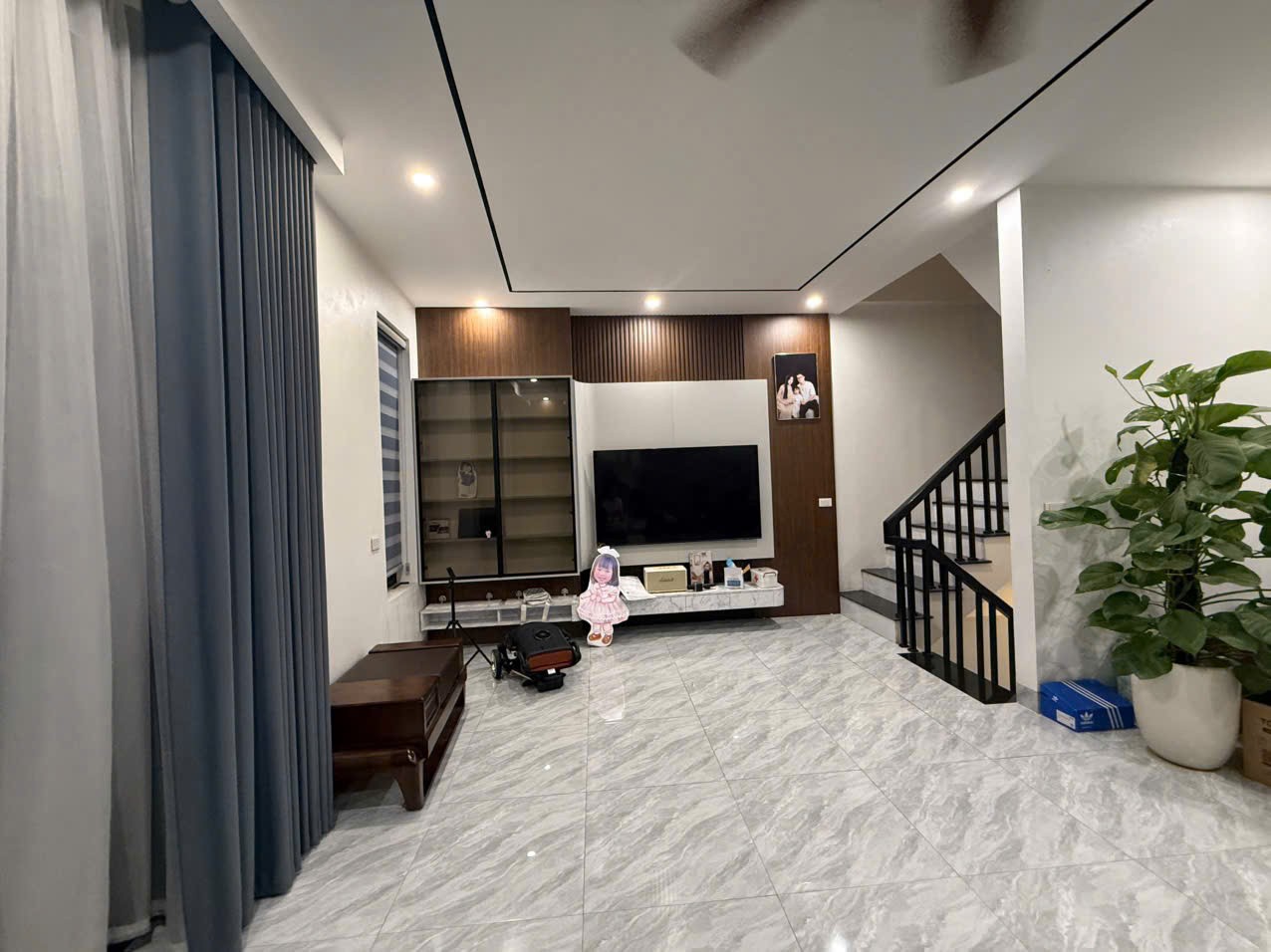 Bán gấp nhà dân xây tại Thị Trấn Phùng, 32m, xây 4 tầng 3,65 tỷ, ô tô ngủ trong nhà