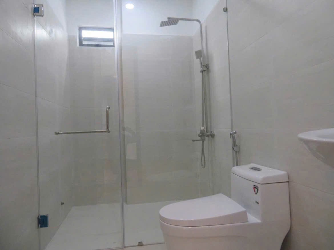 BÁN NHÀ 3 TẦNG MẶT TIỀN ĐƯỜNG A1 VCN PHƯỚC LONG- ...=>>Giá bán 11.5 tỷ 5