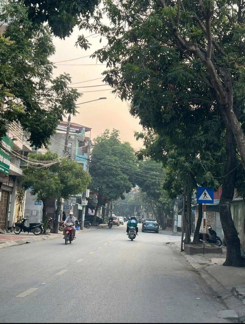 Bán đất mặt phố Nguyễn Hữu Cầu, ph Ngọc Châu, TP HD, 95m2, mt 6.45m, KD buôn bán tốt