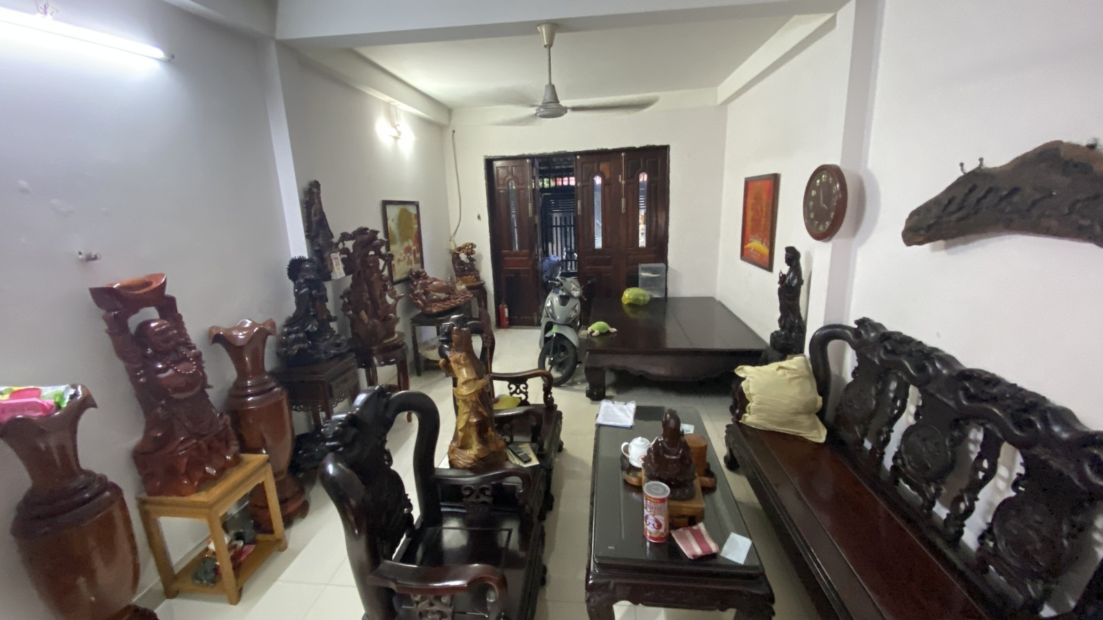 NHÀ ĐẸP 2 TẦNG, HẺM Ô TÔ GẦN CELADON CITY 5,5 TỶ