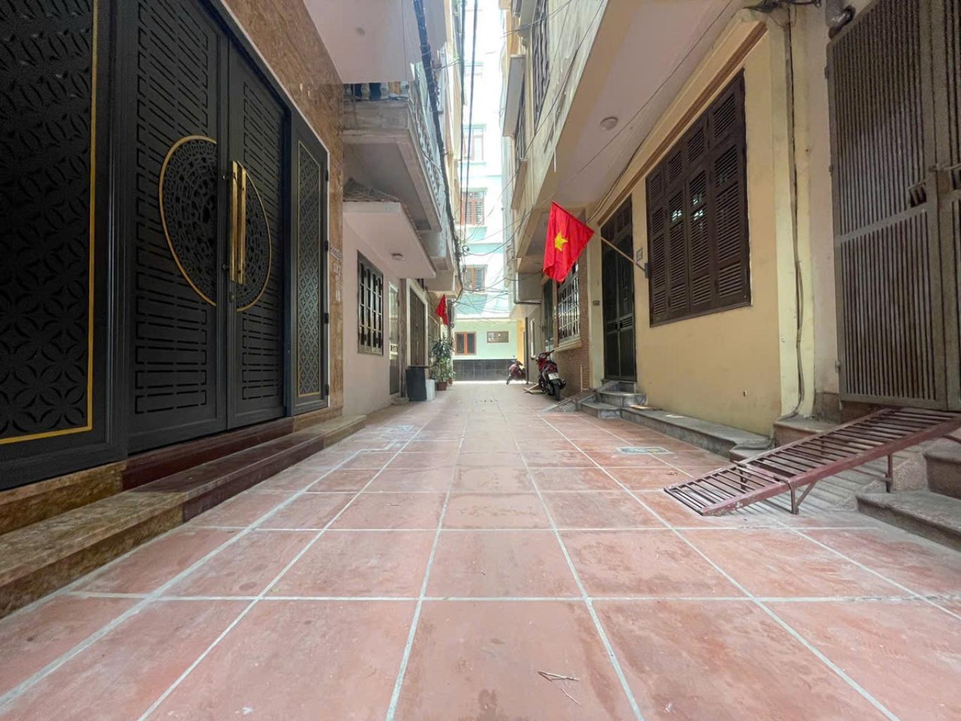 BÁN NHÀ LÊ TRỌNG TẤN, PHÂN LÔ QUÂN ĐỘI, Ô TÔ ĐỖ CỬA, 12.9 TỶ 4