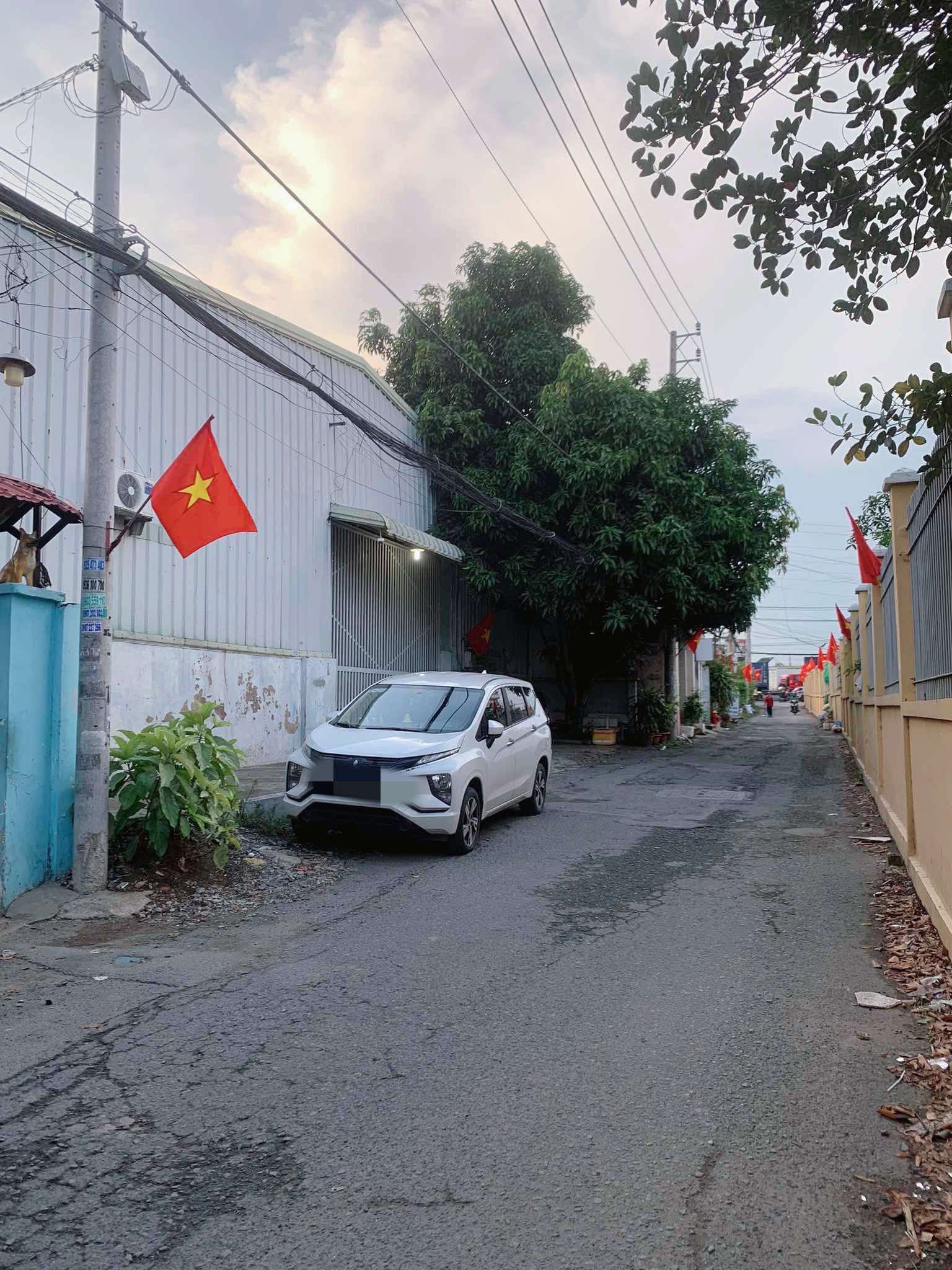 Bán nhà full nt 48m2-4tang sát mt QL1A Q12 ,oto ngủ nhà, sát KDC Tân Tiến - 5 tỷ nhỉnh 0932030061 2