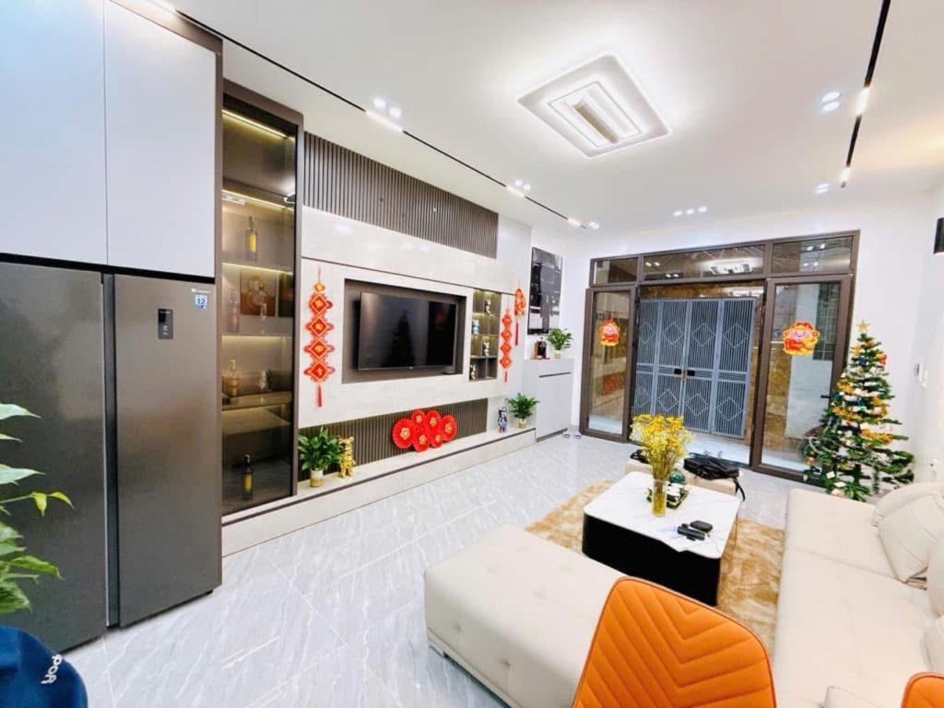 BÁN NHÀ NGUYỄN ĐỨC CẢNH, TRƯƠNG ĐỊNH, NGÕ 3 GÁC, 45M2, 8.45 TỶ 2