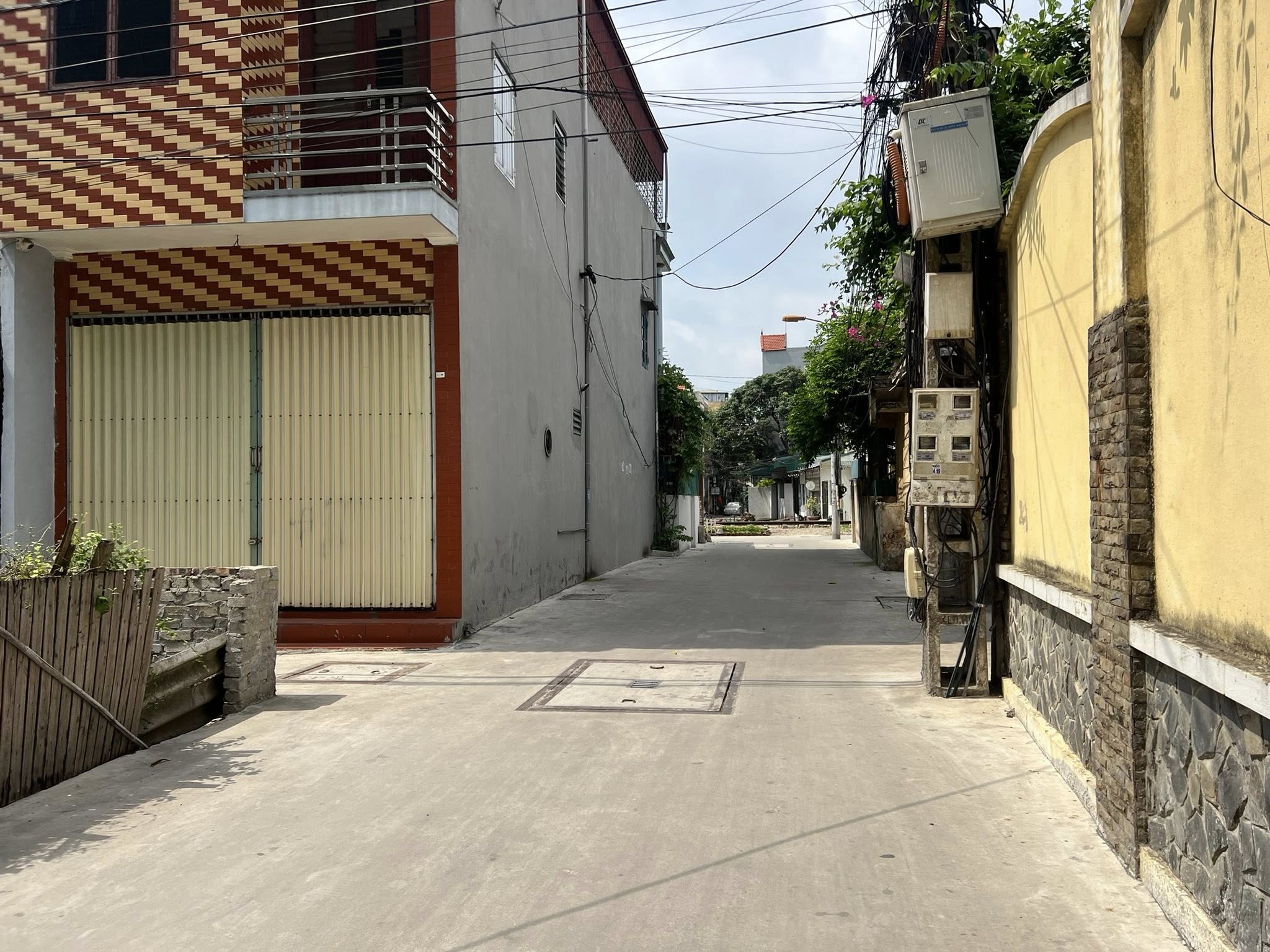 Bán đất ngõ phố Cô Đông, phường Bình Hàn, TP HD, 89.5m2, mt 3.9m, ngõ oto tránh nhau, thông