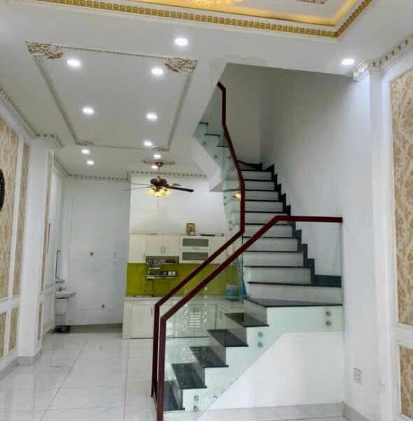 Cho thuê Biệt thự dự án Khu dân cư Hồng Long, Diện tích 200m², Giá 14 Triệu/tháng 2