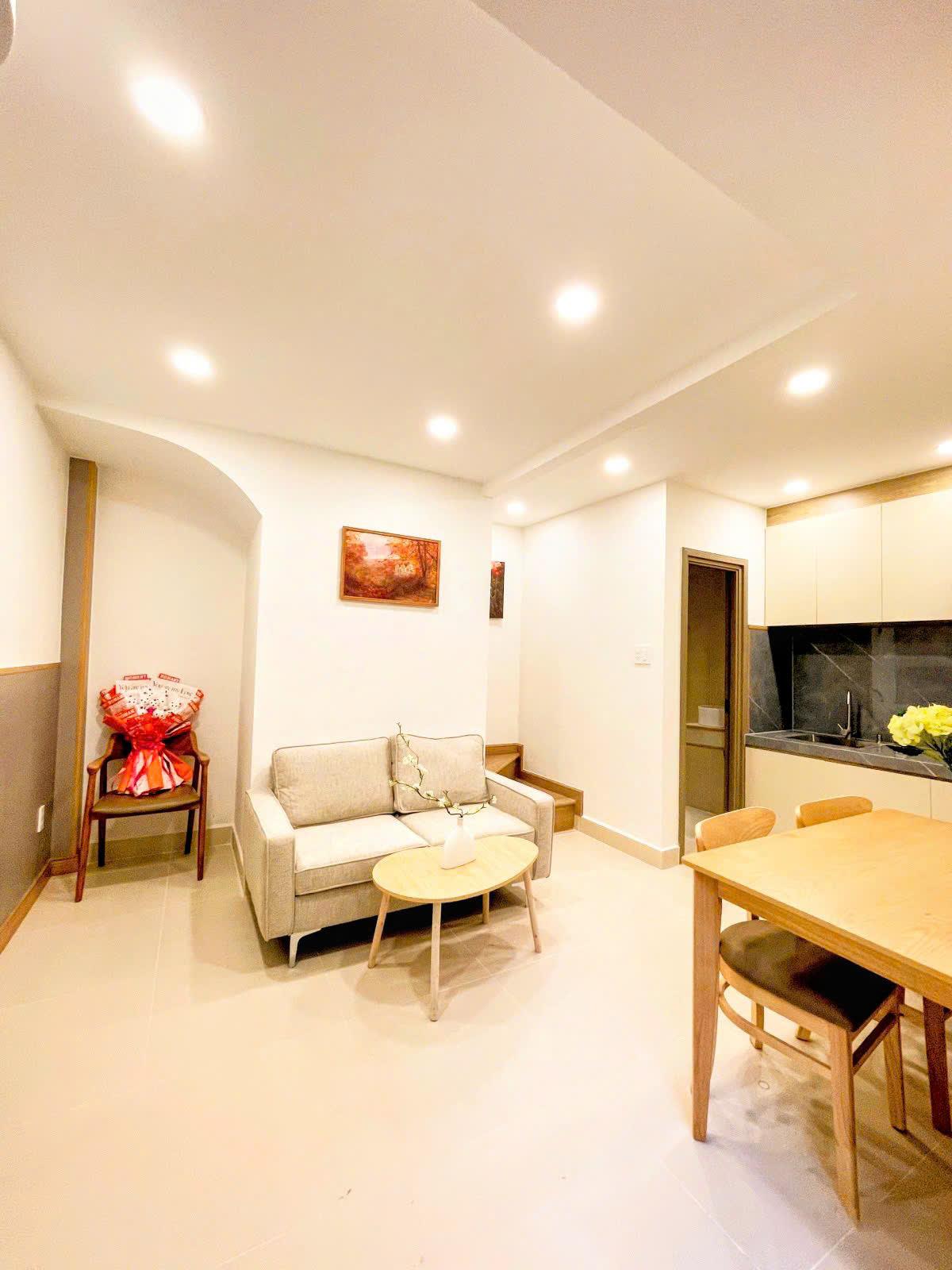 NHÀ ĐẸP Phú Nhuận ngay Khu VIP PHAN XÍCH LONG - 3 tầng - ngang 5M - CHỈ 4 TỶ LẺ - CHÍNH CHỦ
