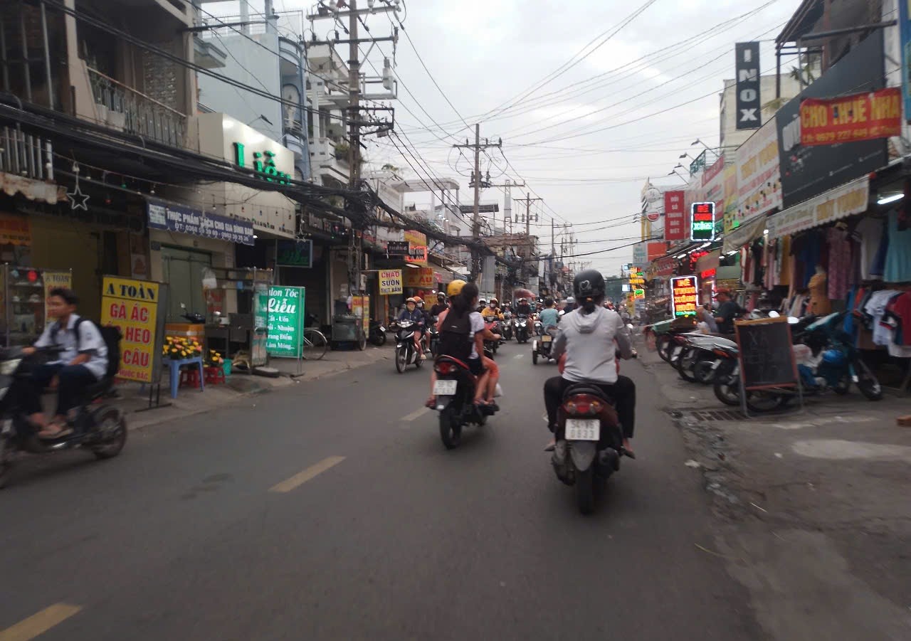 Bán Nhà MTKD Lê Đức Thọ 95m2 4 tầng có 13 tỷ x Gò Vấp TP. Hồ Chí Minh 2