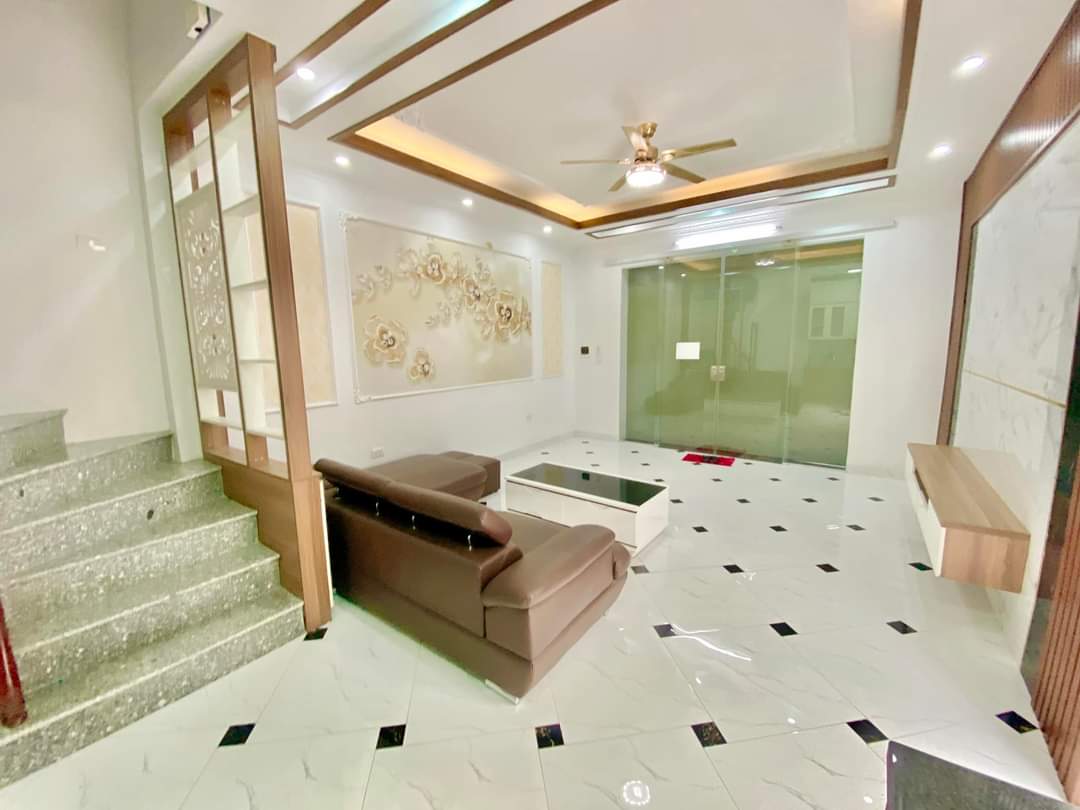 Nhà Di Trạch - Đẹp rẻ nhất - 30m ô tô đõ - 5 Tầng, 3 ngủ khép kin, 5km Mỹ Đình 2