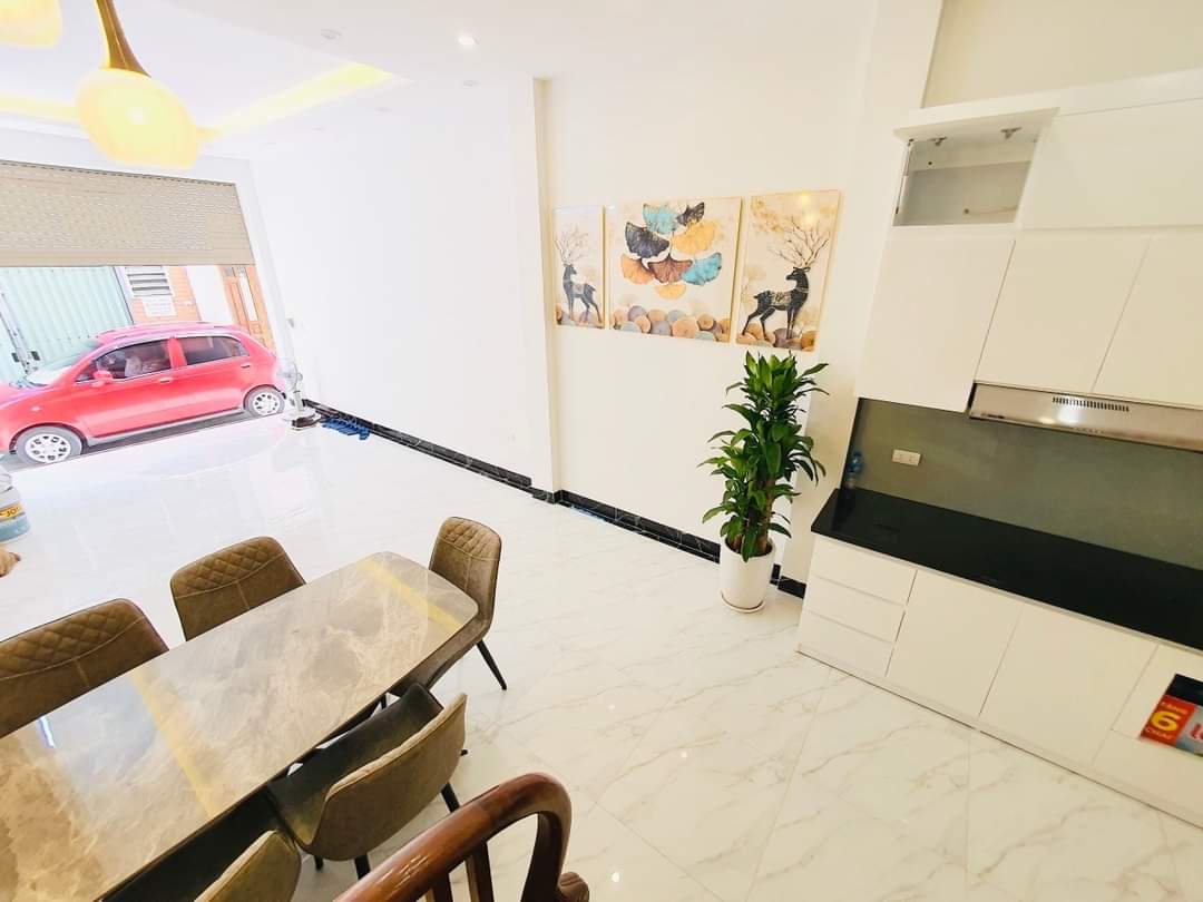Bán nhà mặt đường Tân Hội, Vinhome Đan Phượng 35M 5 Tầng, ô tô đỗ kinh doanh 4.5 tỷ 2