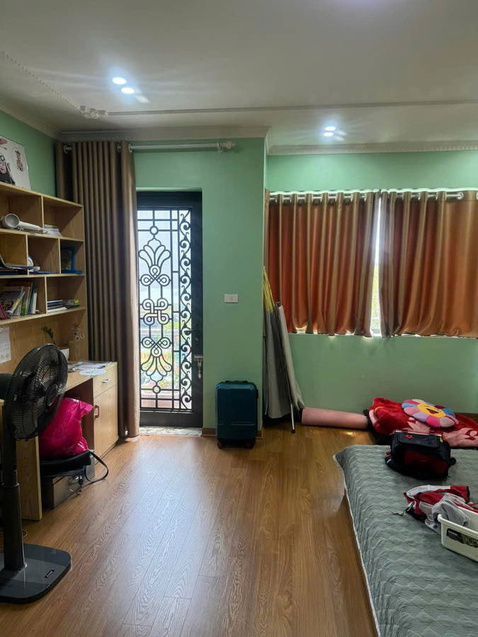 Cần bán Nhà mặt tiền đường Chiến Thắng, Phường Văn Quán, Diện tích 82m², Giá Thương lượng 2